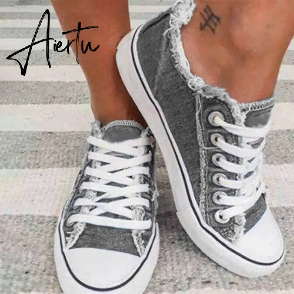 Aiertu Canvas Shoes for Women Fashion Lace Up Flat Sneakers Solid Color Casual Ladies Vulcanized Shoes Plus Size Zapatillas Mujer