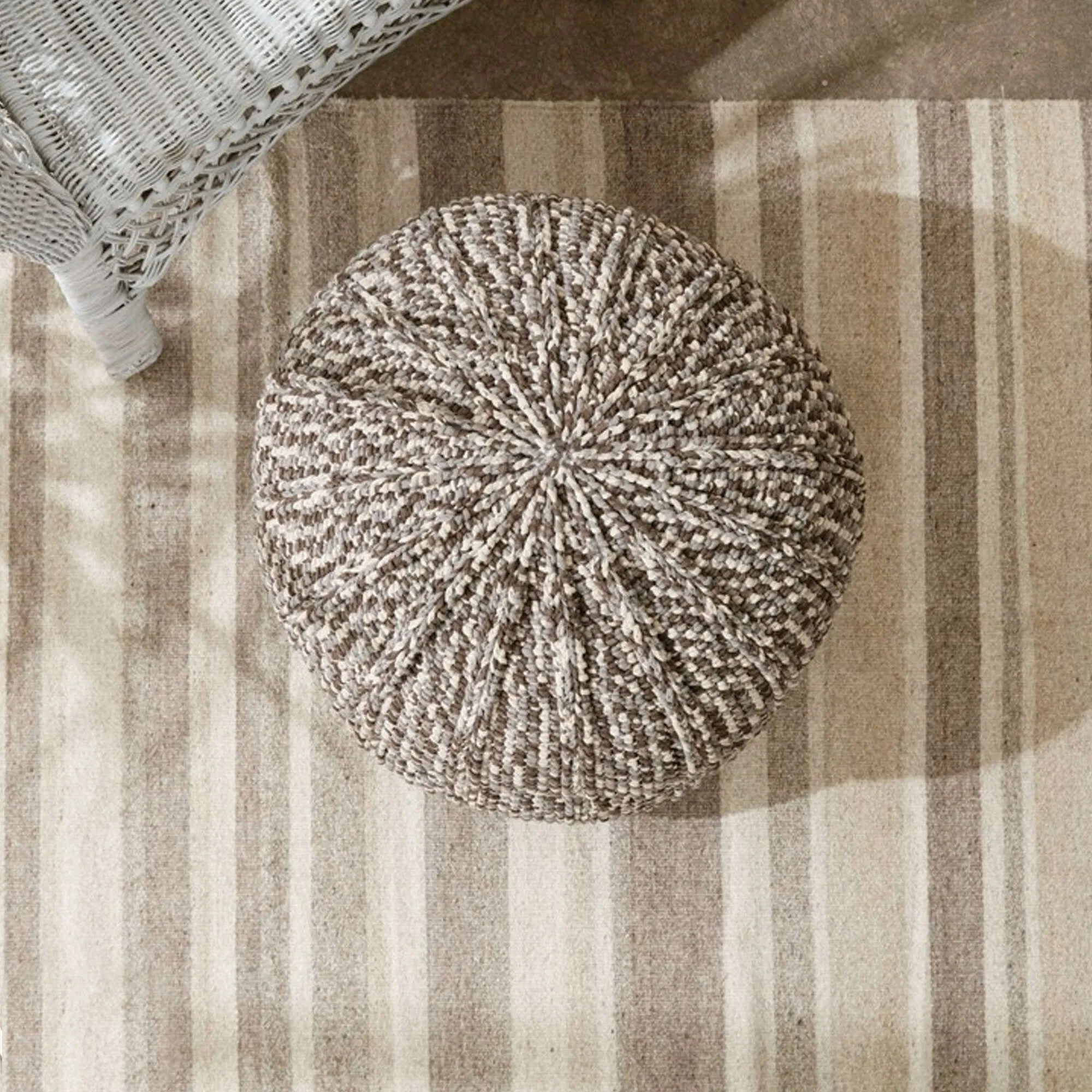 Bernat Wheel Spokes Crochet Pouf