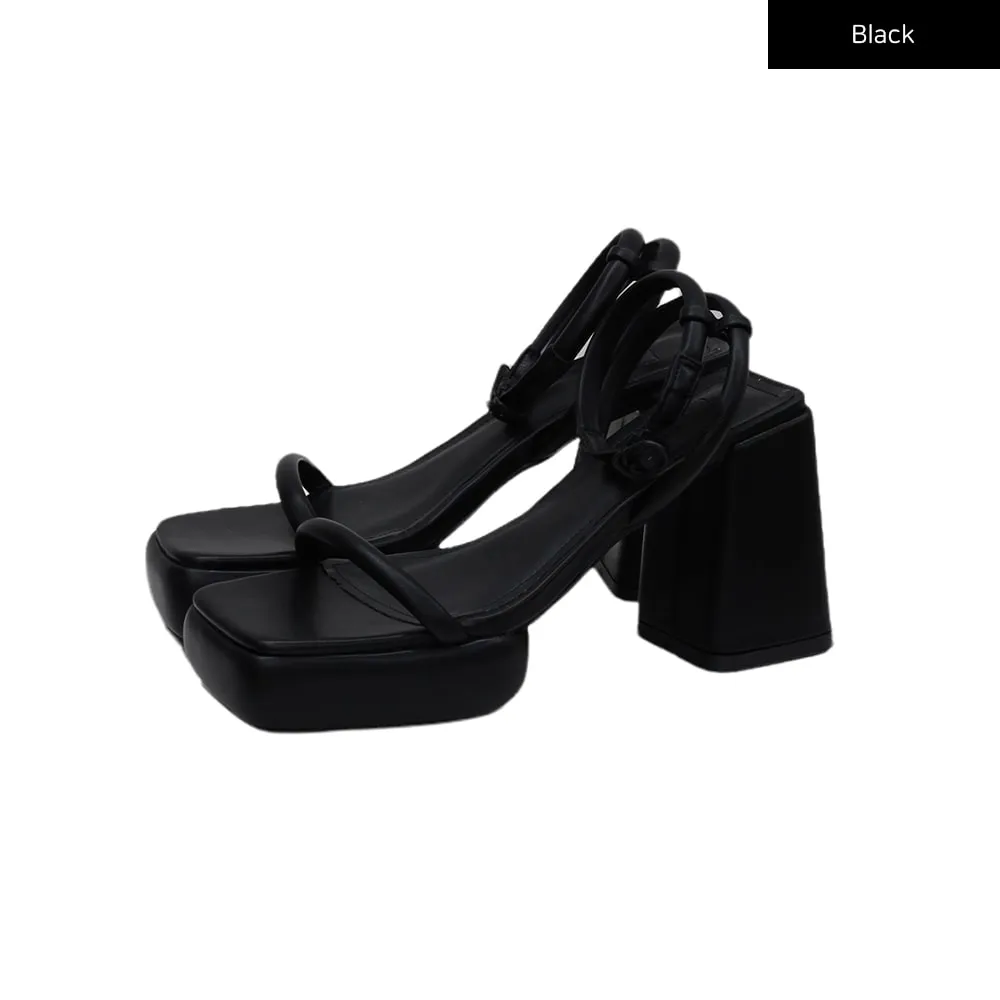 Chunky Thin Strap Sandals CM6