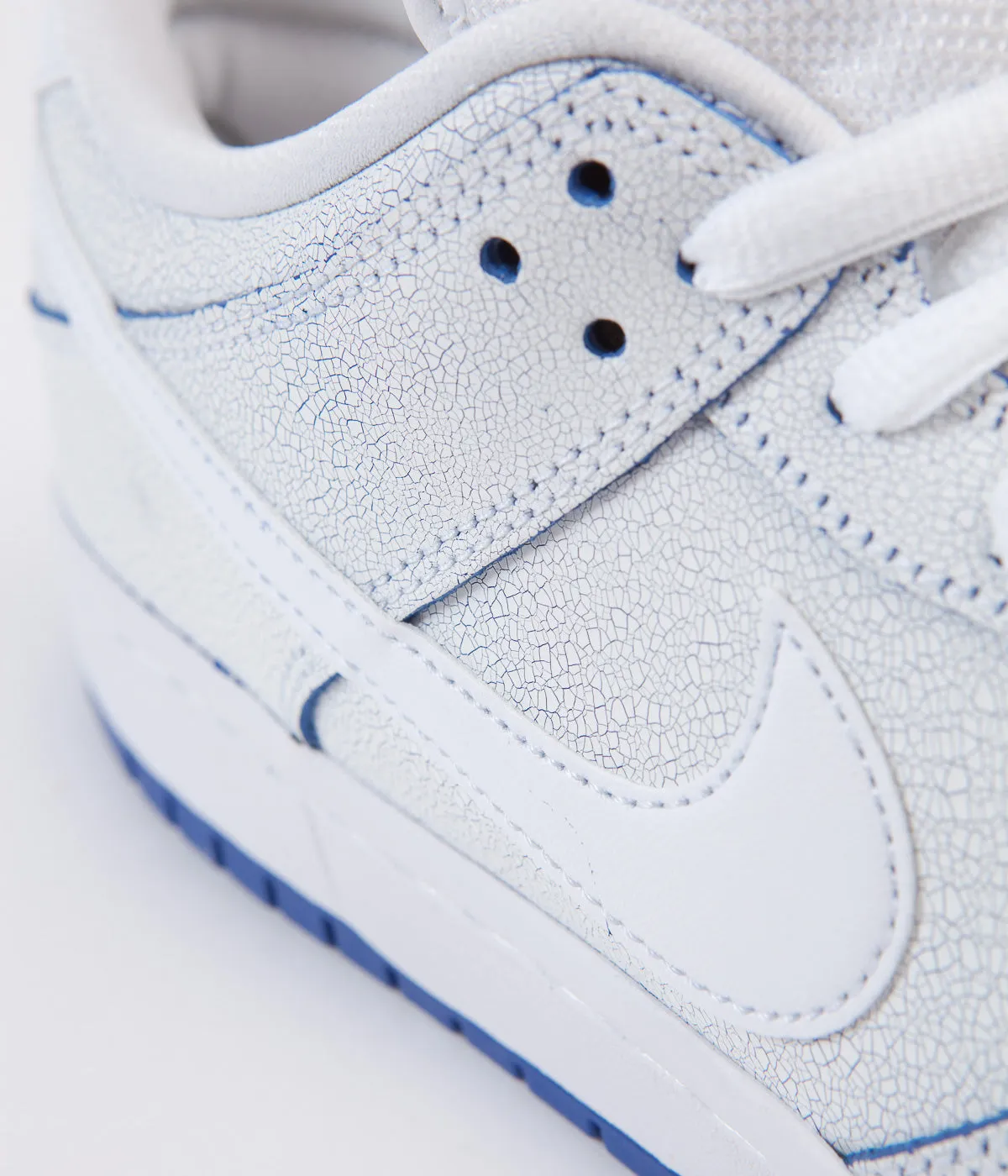 Nike SB Dunk Low Pro Premium Shoes - White / White - Game Royal