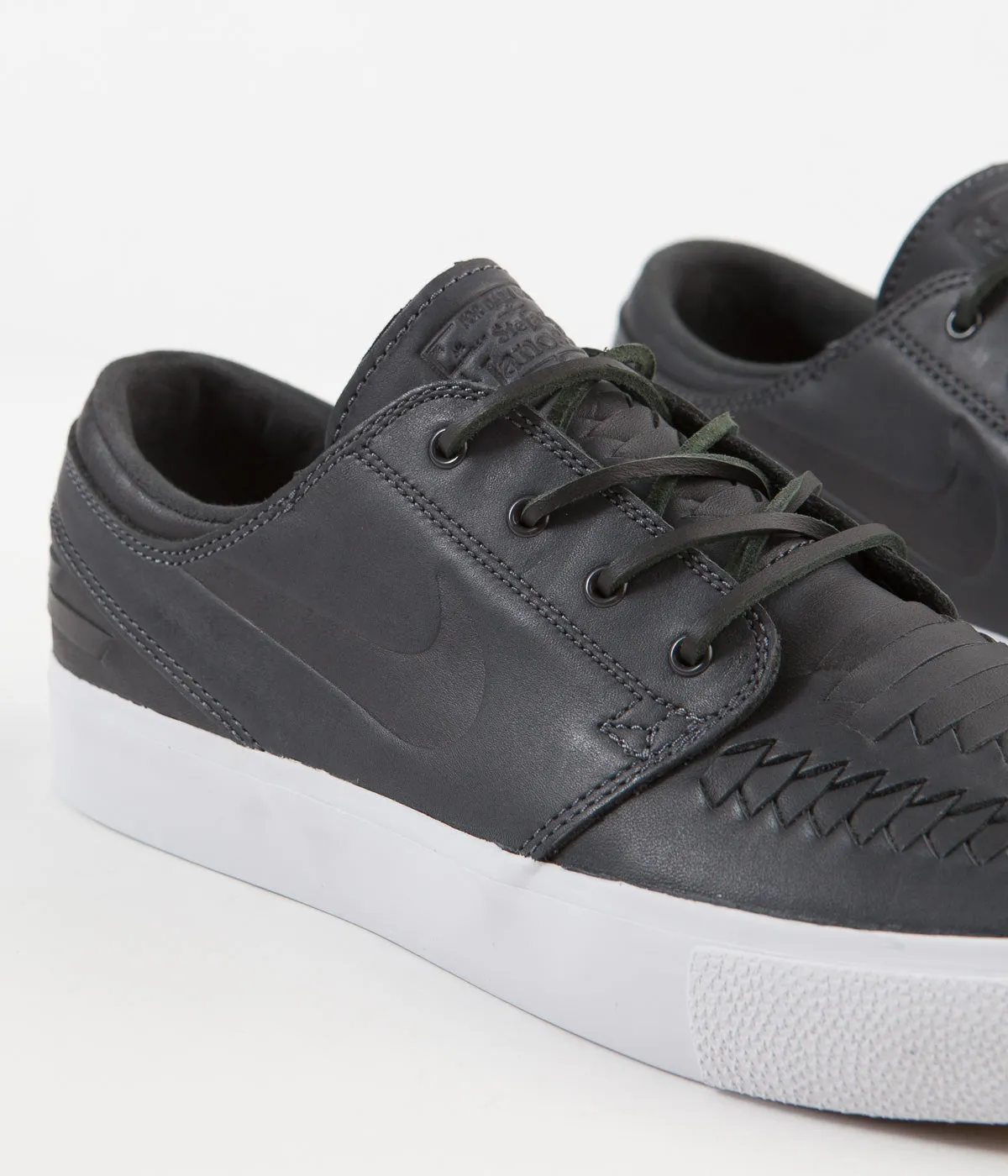 Nike SB Stefan Janoski Remastered Crafted Shoes - Anthracite / Anthracite - Anthracite - White