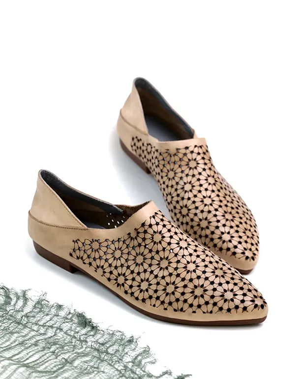 Pointed Toe Hollow Handmade Retro Leather Flats