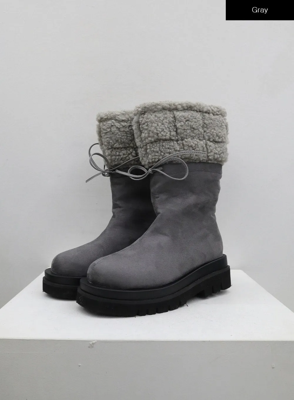 Ribbon Detail Suede Shearling Boots BD19