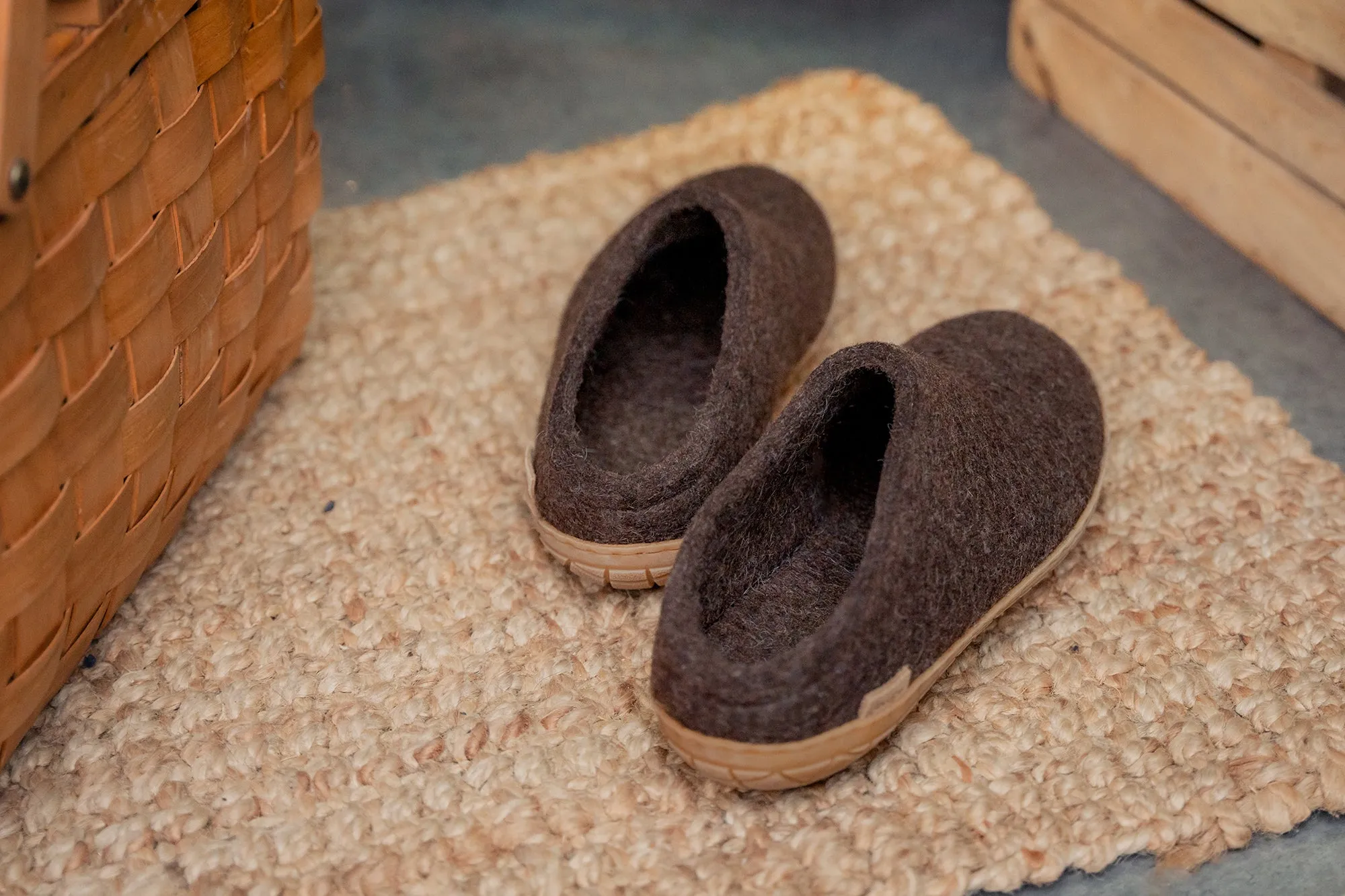 Slip-on with natural rubber sole - honey - Nature brown