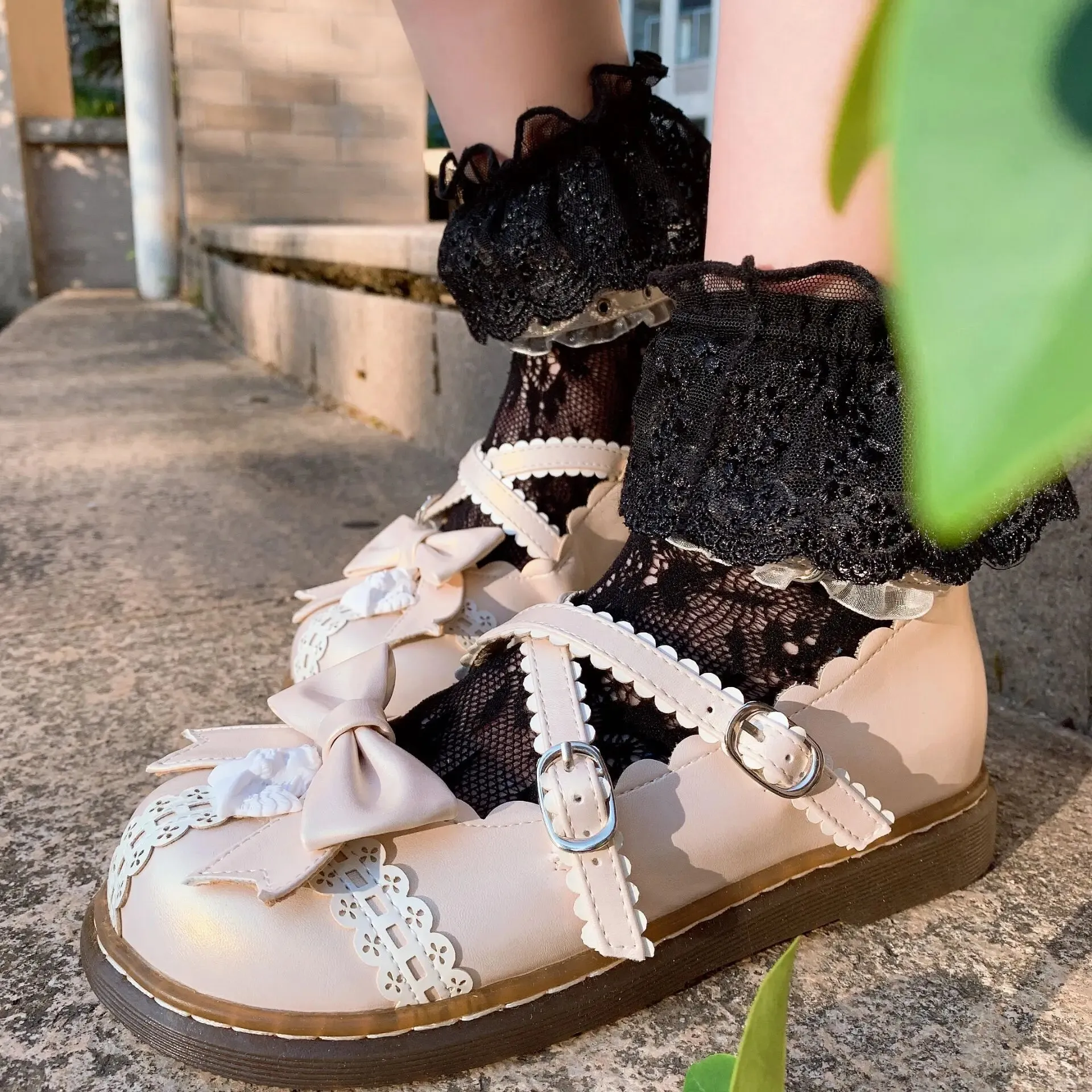 Sohiwoo Japanese sweet princess lolita shoes vintage round head women shoes cute lace bowknot cross strap kawaii shoes loli cosplay