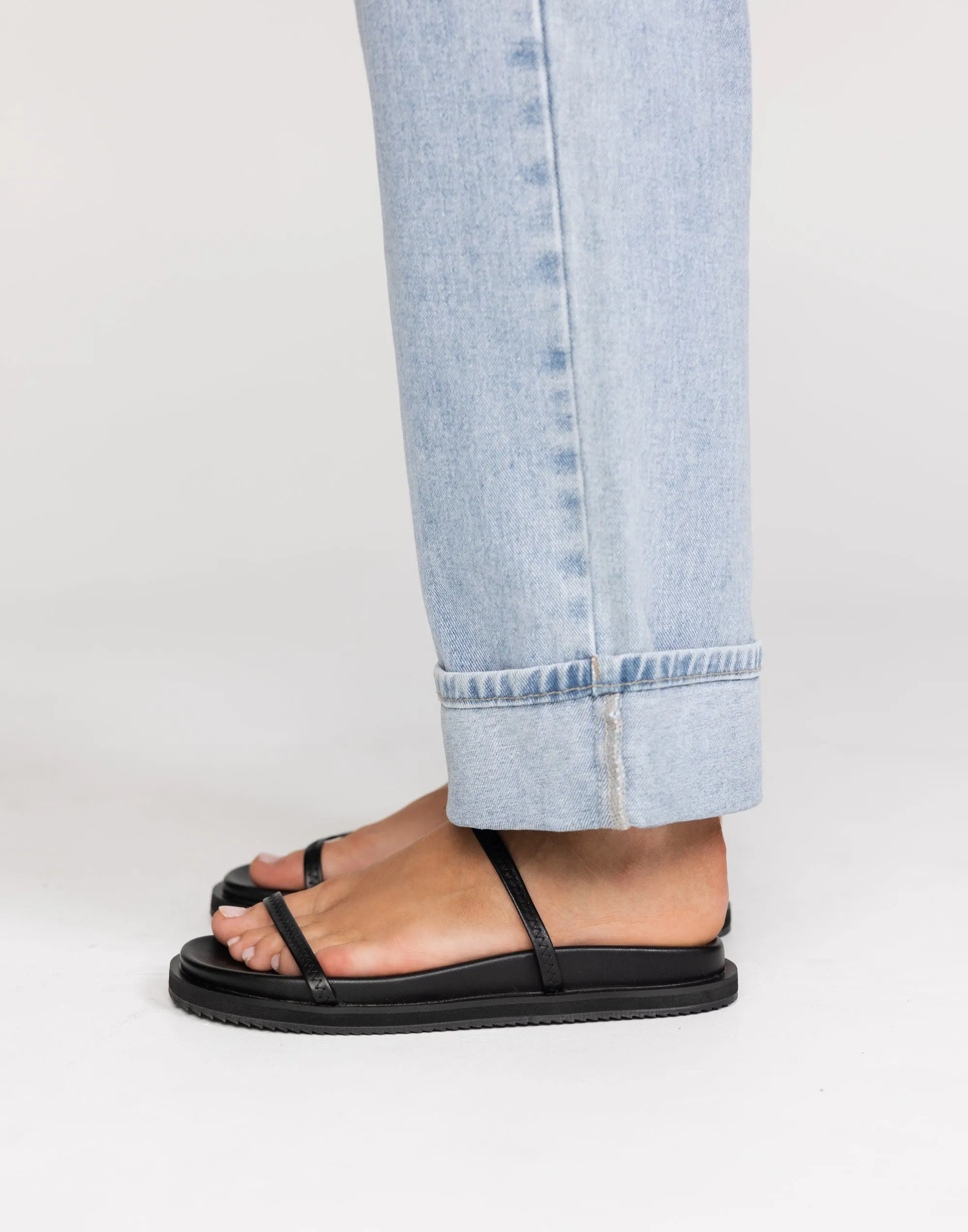 Takumi Sandals (Black) - By Billini