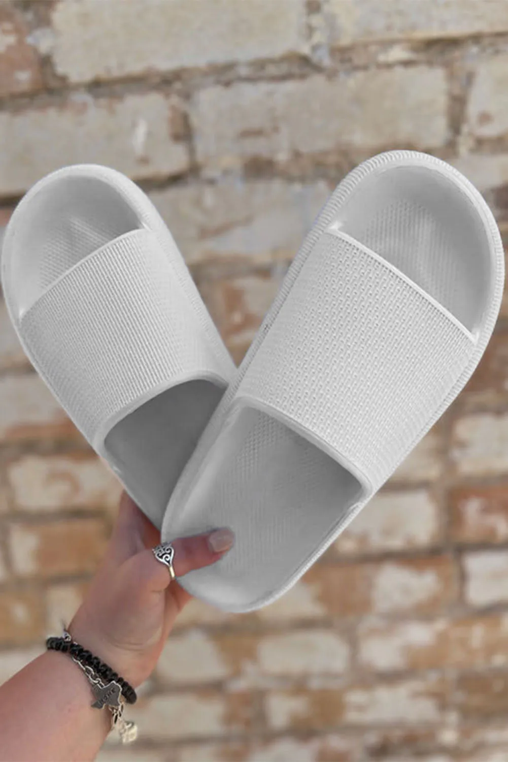 Thick Sole Thick Sole Lounging Slippers Indoor and Outdoor Slides Bathroom Slippers