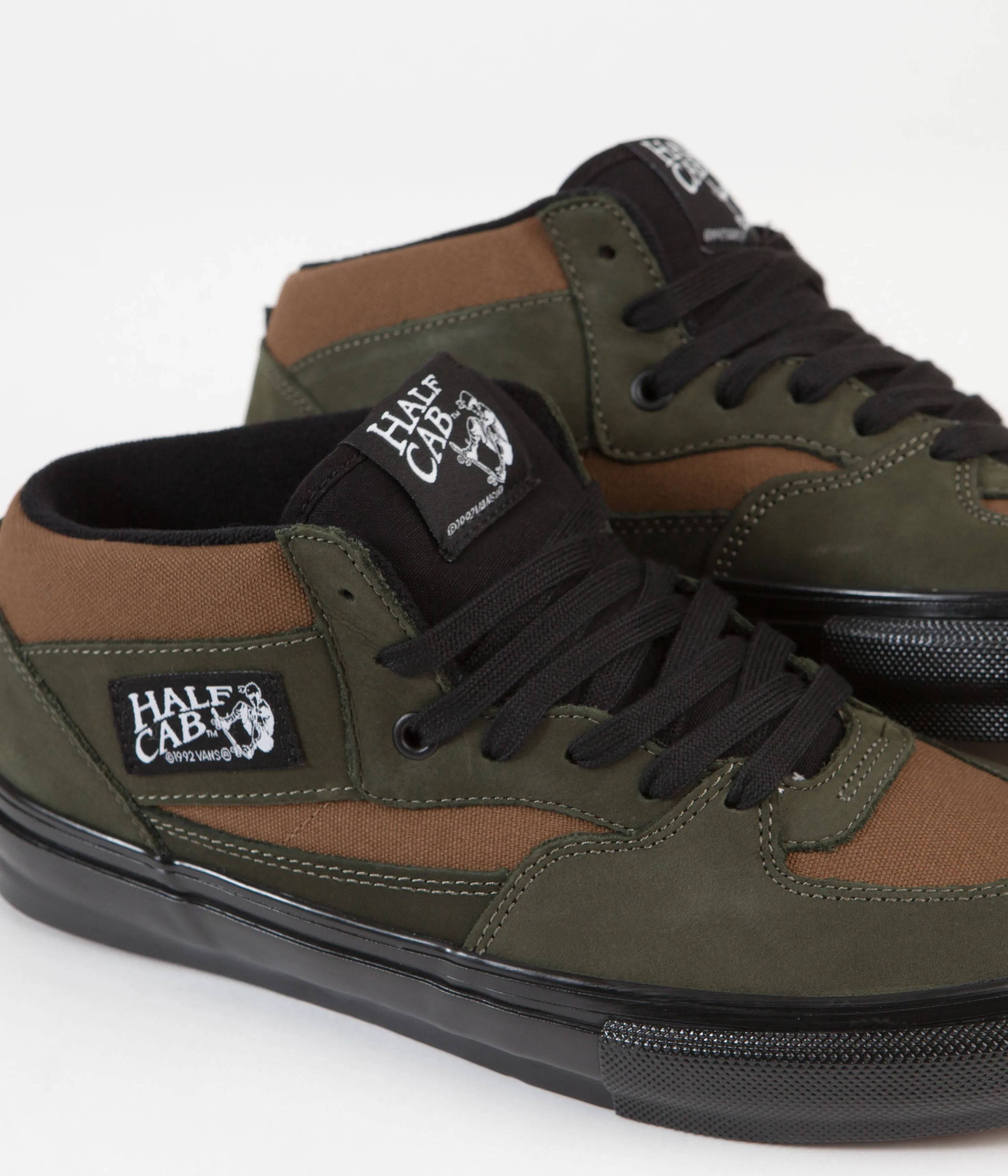 Vans Skate Half Cab Shoes - (Nubuck) Beef / Broccoli